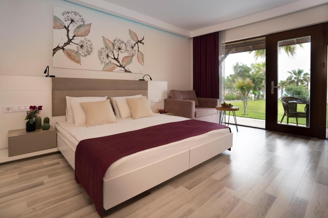 Ośrodek wypoczynkowy Flora Garden - Couples Concept - Adults Over 16 Only 5*